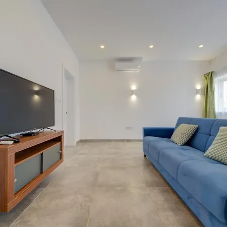 Marina & - Self Catering - By Tritoni * Gzira