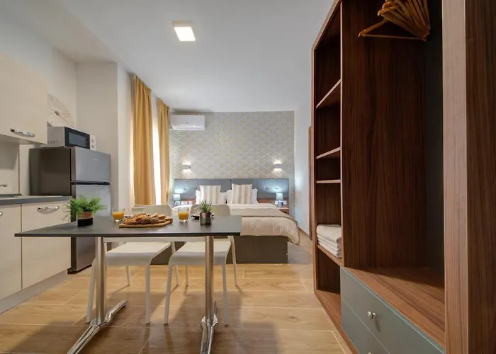 Marina & - Self Catering - By Tritoni Ξενοδοχείο με διαμερίσματα Gzira