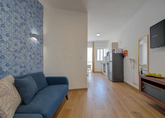 Ξενοδοχείο με διαμερίσματα Marina & - Self Catering - By Tritoni 3*