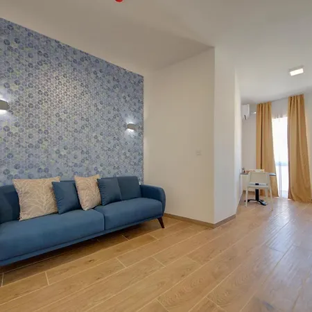 מלון דירות Marina & - Self Catering - By Tritoni 3*