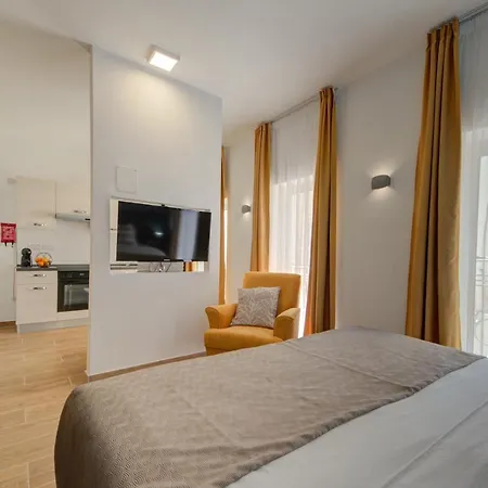 Marina & - Self Catering - By Tritoni Hotel de apartamente