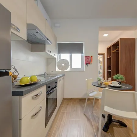 Marina & - Self Catering - By Tritoni Gzira