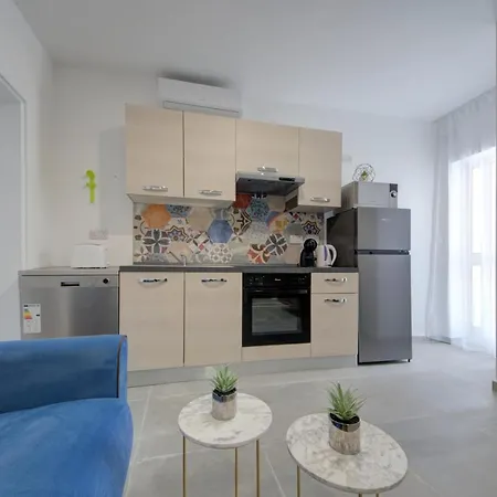 Marina & - Self Catering - By Tritoni Апарт-отель