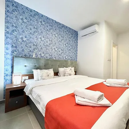 Marina & - Self Catering - By Tritoni Gzira
