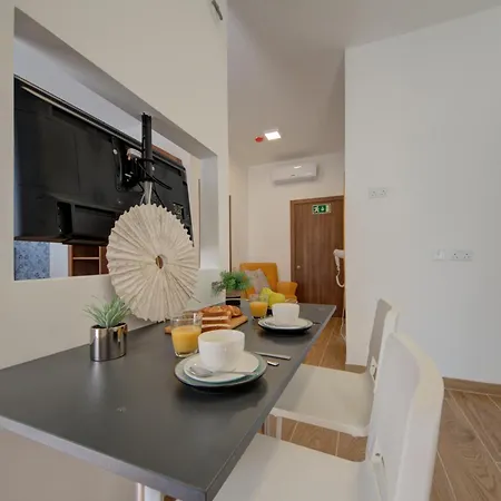 מלון דירות Marina & - Self Catering - By Tritoni Gzira