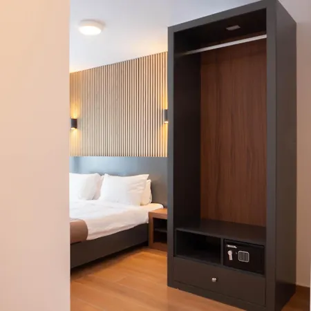 Aparthotel Marina & - Self Catering - By Tritoni Gzira