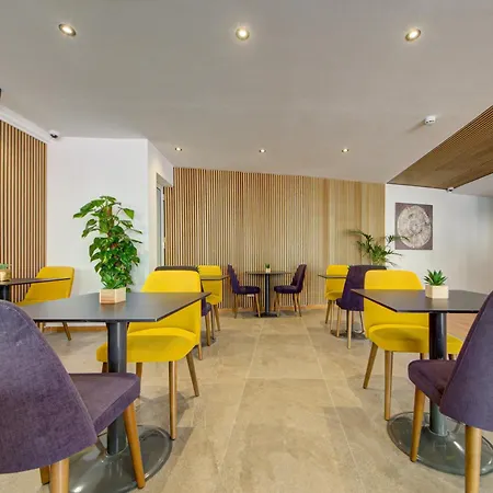 Aparthotel Marina & - Self Catering - By Tritoni Gzira