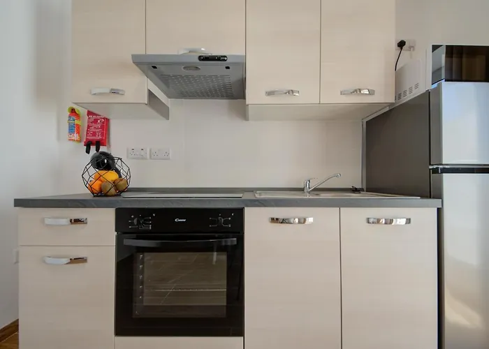 Aparthotel Marina & - Self Catering - By Tritoni Gzira