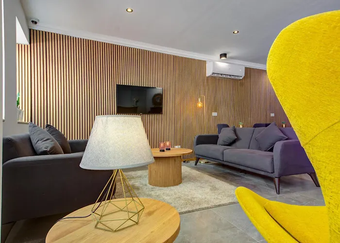 Marina & - Self Catering - By Tritoni