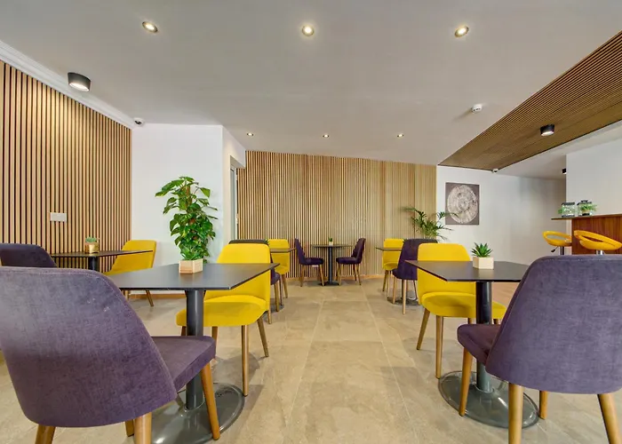 Aparthotel Marina & - Self Catering - By Tritoni Gzira